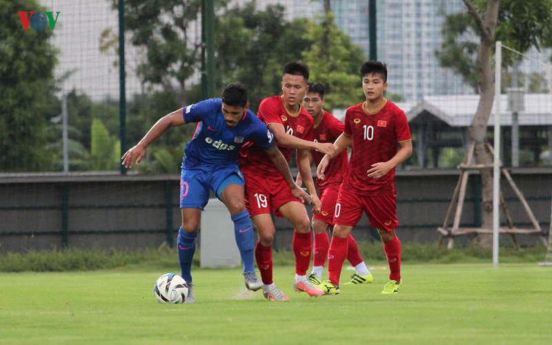 toan canh chien thang thuyet phuc cua u22 viet nam truoc kitchee hinh 2