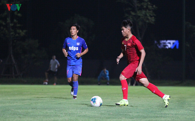 toan canh chien thang thuyet phuc cua u22 viet nam truoc kitchee hinh 8