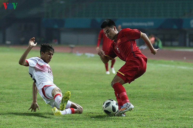 doi hinh cac hoc tro cu cua hlv toshiya miura o dt viet nam hien tai hinh 5