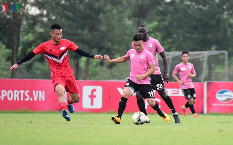 van quyet toa sang trong tran dau dang do cua ha noi fc va viettel hinh 6
