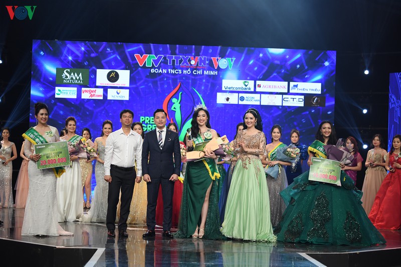 pham ngoc ha my tro thanh hoa khoi press green beauty 2019 hinh 3