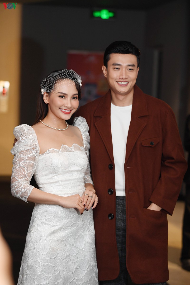 bao thanh bat khoc khi hoi ngo dan dien vien "ve nha di con" hinh 1