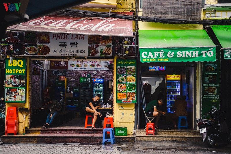 pho co ha noi kem soi dong dip cuoi tuan vi dich covid-19 hinh 10