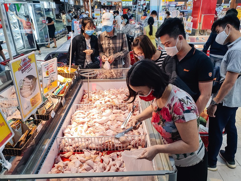 chong dich covid-19: bien phap phong tranh trong sieu thi con long leo hinh 8