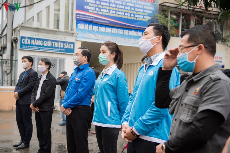 huyen my deo khau trang di tu thien, thu nhan tang can vi an qua nhieu hinh 9