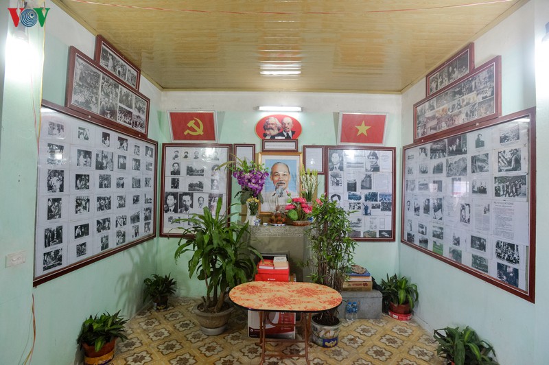 lao nong danh nhieu nam suu tap 300 buc anh quy gia ve bac ho hinh 12