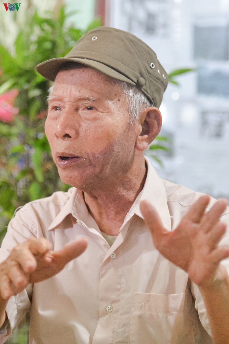 lao nong danh nhieu nam suu tap 300 buc anh quy gia ve bac ho hinh 14