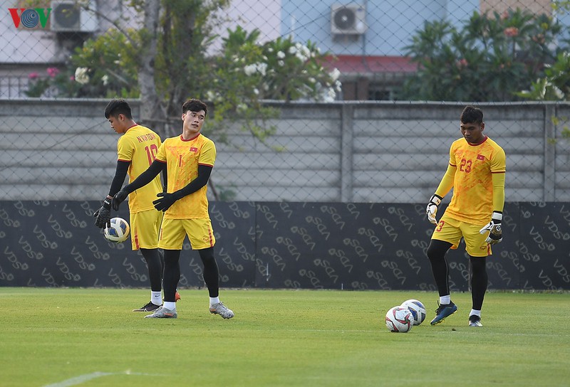 thay park gap rieng hoang duc, pho dien ky thuat dieu luyen o san tap hinh 8