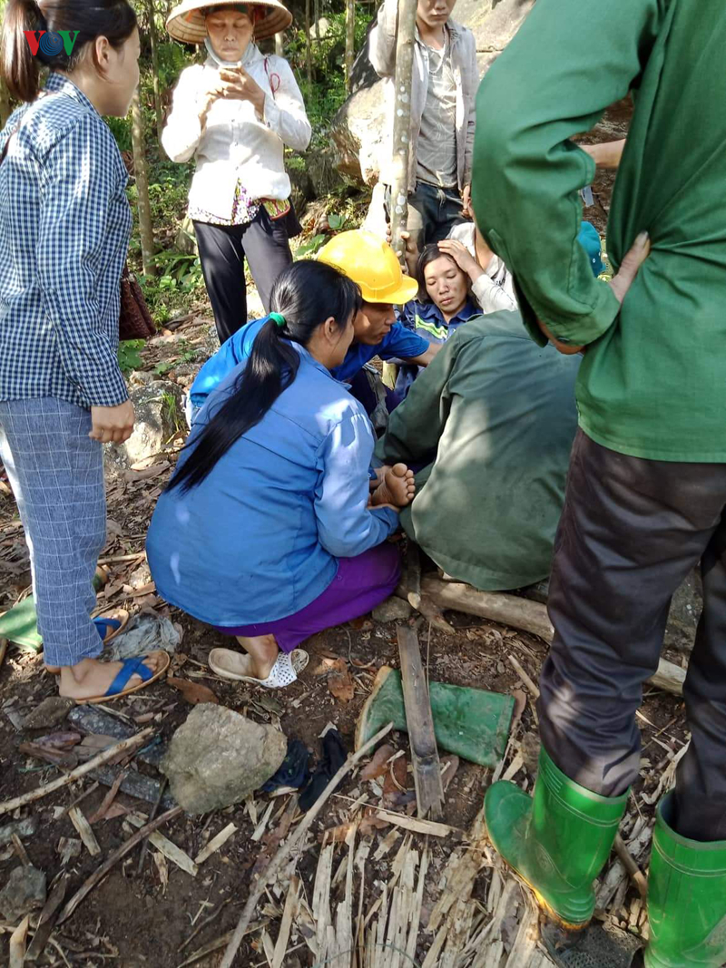 di boc que bi sat lo da, 4 nguoi thuong vong hinh 7