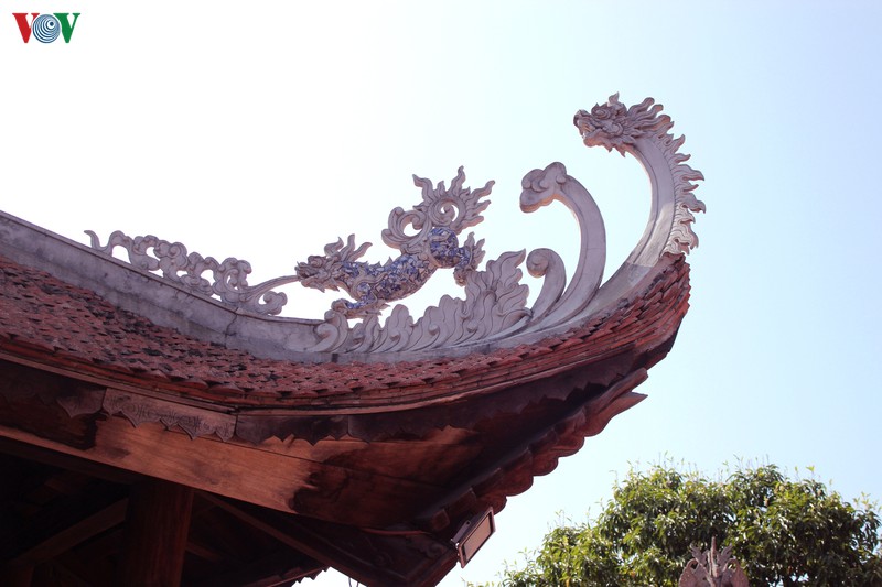 chua canh huong - diem nhan trong tour du lich lang que yen duc hinh 7