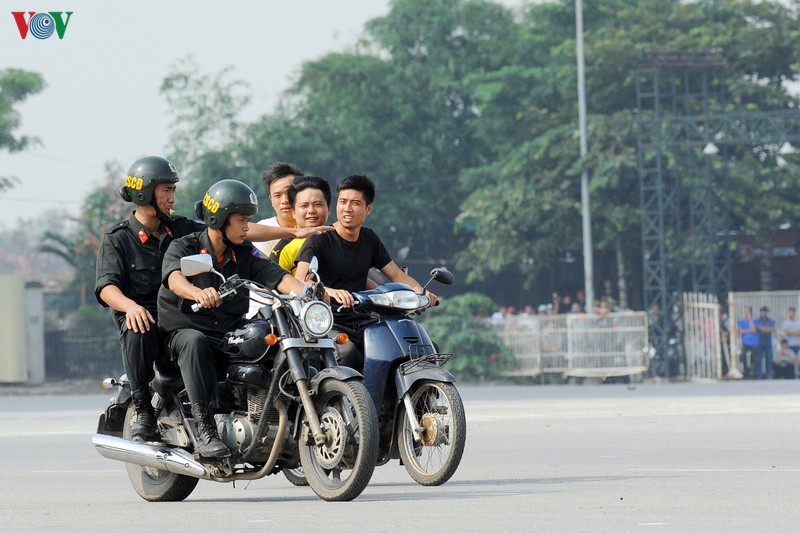 ha noi dien tap thuc binh bao dam an ninh trat tu  hinh 16