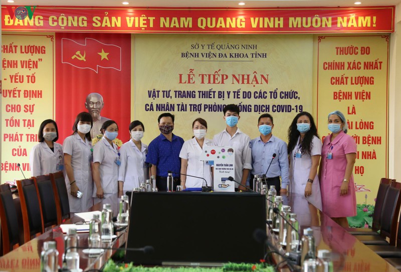 hoc sinh quang ninh sang che thiet bi sat khuan phong chong covid -19 hinh 1