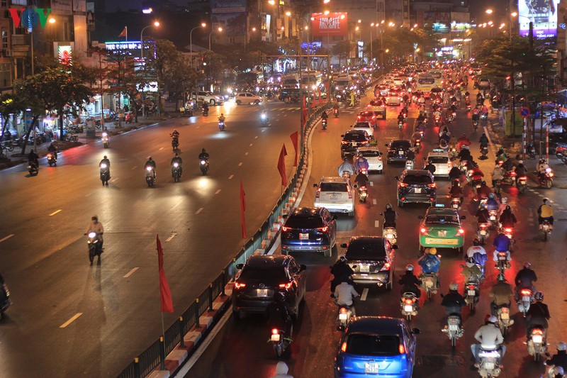 anh: duong pho ha noi thong thoang du trong gio cao diem hinh 11