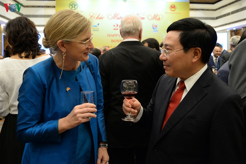 can canh buoi gap mat va chieu dai ngoai giao doan tai viet nam 2020 hinh 10