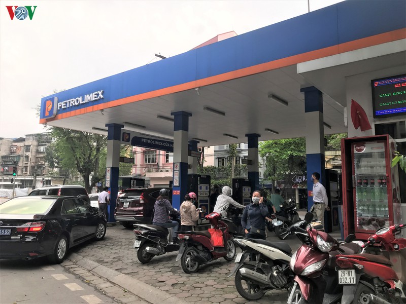 anh: nhieu cua hang tai ha noi van kinh doanh sau yeu cau dong cua hinh 13