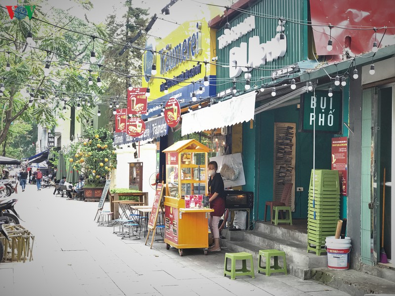 anh: nhieu cua hang tai ha noi van kinh doanh sau yeu cau dong cua hinh 4