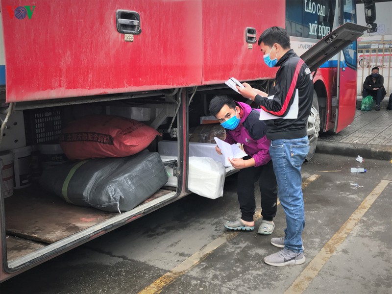 so gtvt ha noi kiem tra viec chap hanh van chuyen khach tai cac ben xe hinh 11