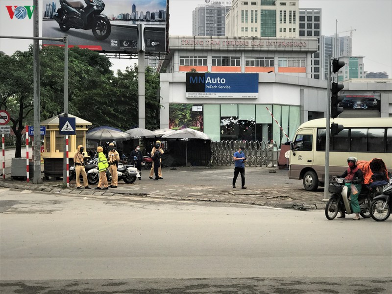 so gtvt ha noi kiem tra viec chap hanh van chuyen khach tai cac ben xe hinh 12