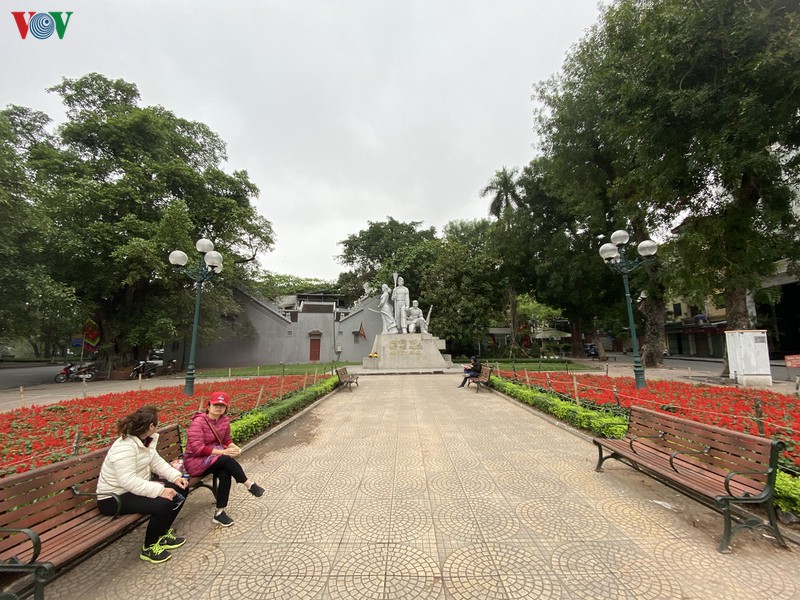 anh: toan canh thu do ha noi sau chi thi cach ly xa hoi hinh 4