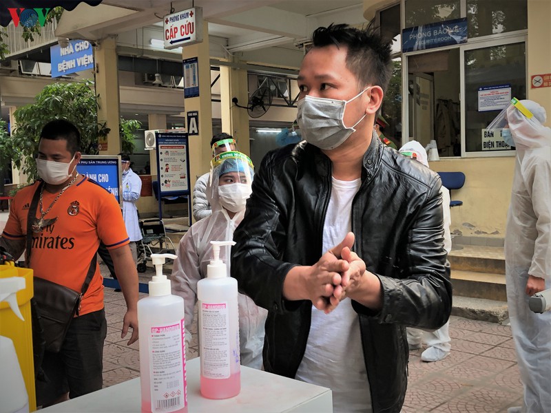 cac benh vien tai ha noi kiem soat nghiem ngat de phong chong covid-19 hinh 11