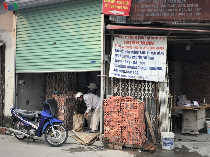 ngay thu 9 cach ly xa hoi: nguoi va xe dong chat cac nga tu o ha noi  hinh 10
