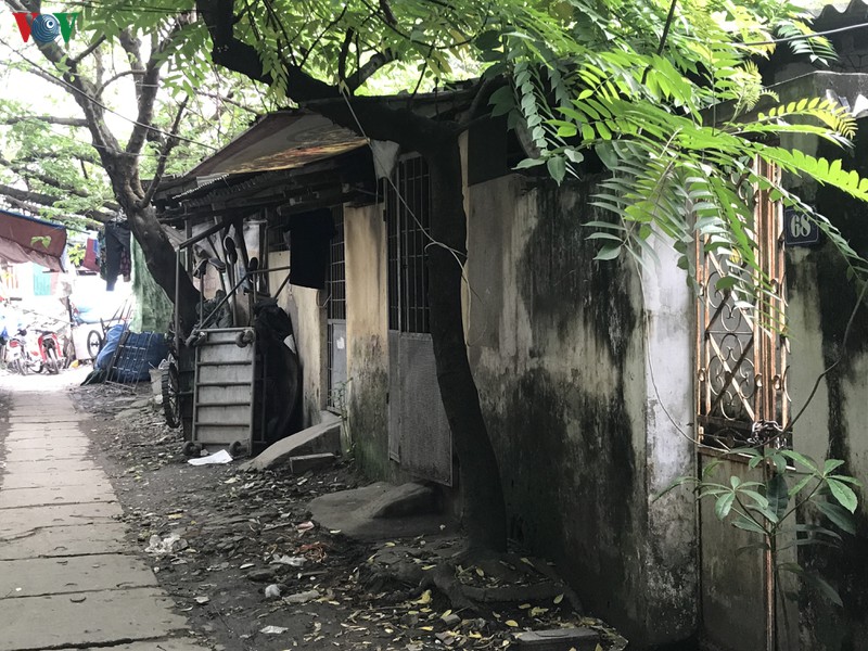 cuoc song cua dan ngheo tai ha noi giua dai dich covid-19  hinh 1