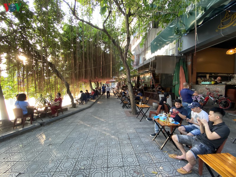 anh: nguoi dan tu tap an kem, chu quan truoc dich covid-19 o ha noi hinh 9