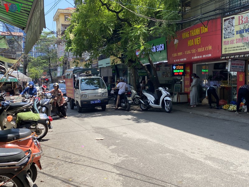san chung cua cac khu tap the o ha noi bi cac ho kinh doanh "buc tu"  hinh 12