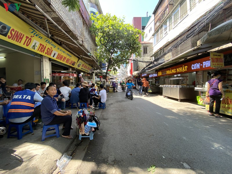san chung cua cac khu tap the o ha noi bi cac ho kinh doanh "buc tu"  hinh 10