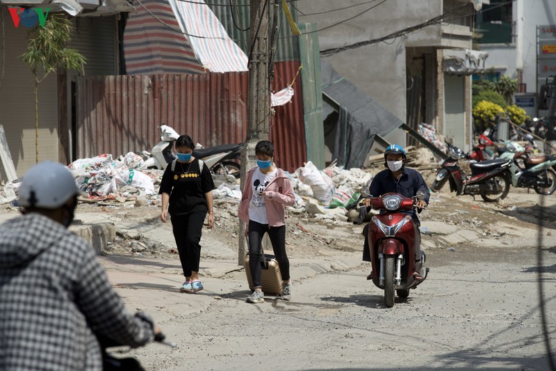 un tac, o nhiem moi truong tai duong vu trong phung, ha noi hinh 6
