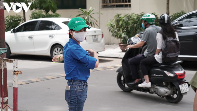 ha noi: nhung nguoi hung tham lang cua ky thi tot nghiep thpt 2020 thoi covid-19 hinh 10
