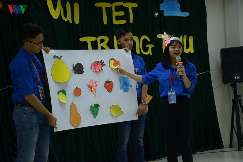 dai su my lam den trung thu cung tre khuyet tat viet nam hinh 17