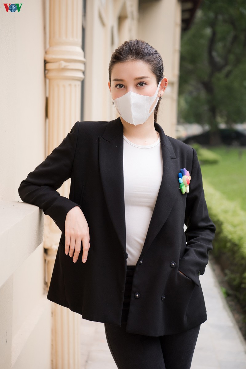 chuyen showbiz: nghi van hong loan va tien linh chia tay hinh 4