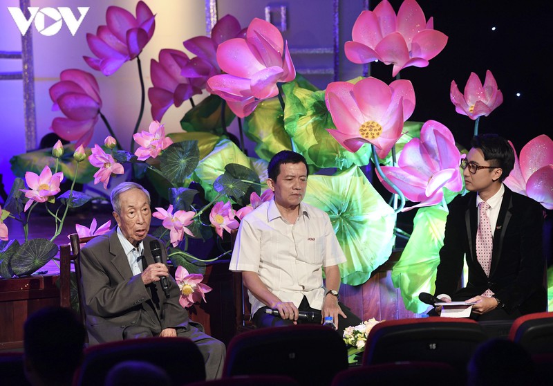 xuc dong on lai trang su hao hung cua dan toc trong chuong trinh "tet doc lap" hinh 3