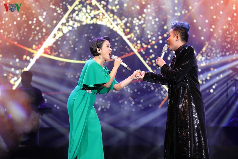 man tai hop song ca thang hoa cua my linh - tung duong hinh 15