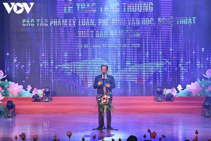 toan canh le trao tang thuong cac tac pham ly luan, phe binh vhnt 2019 hinh 5