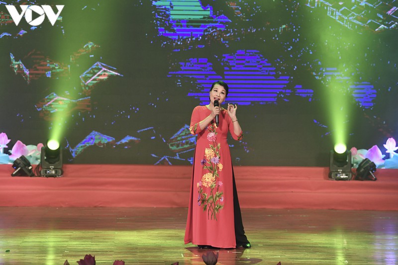 toan canh le trao tang thuong cac tac pham ly luan, phe binh vhnt 2019 hinh 15