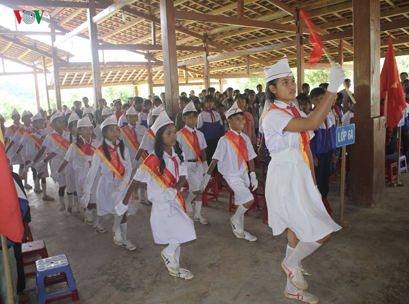 hoc sinh ca nuoc no nuc di khai giang nam hoc moi 2019 - 2020 hinh 8