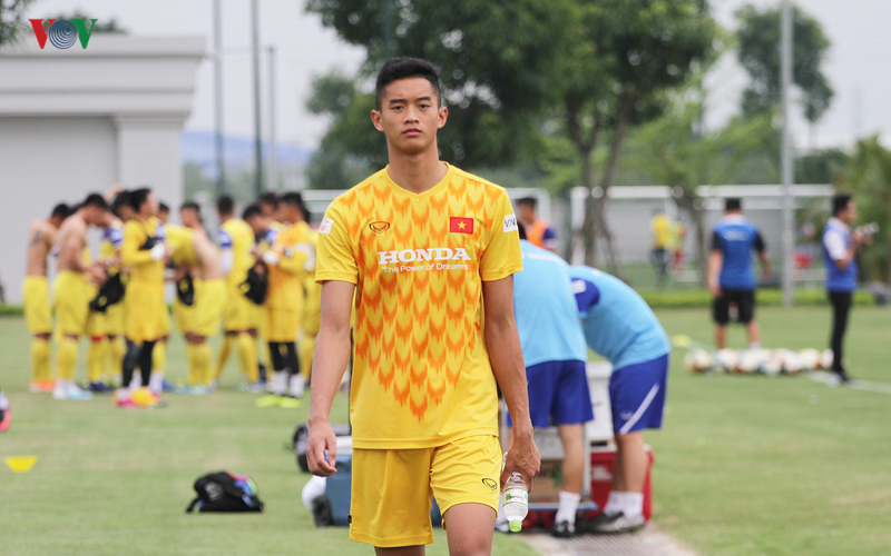 thay park nhan tin du tu luc luong o buoi tap cuoi cua u22 viet nam hinh 2