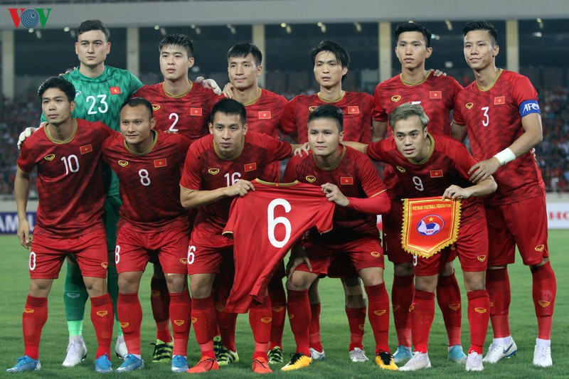 anh: doan van hau trinh dien ky nang phong ngu truoc malaysia hinh 1