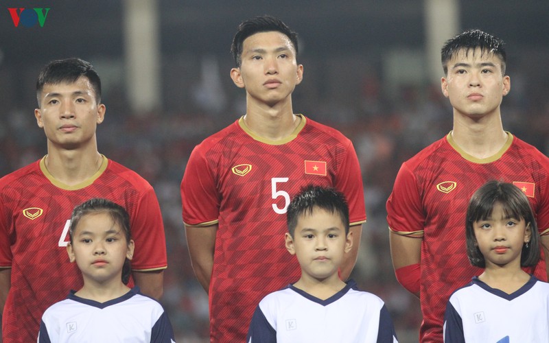 anh: doan van hau trinh dien ky nang phong ngu truoc malaysia hinh 2
