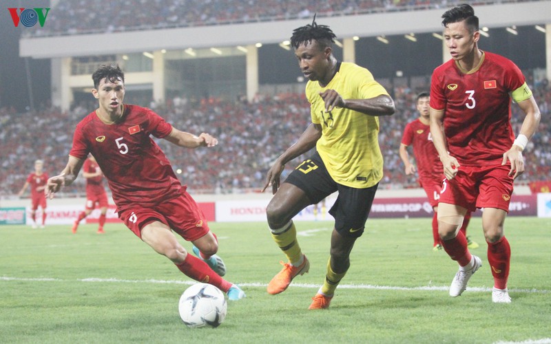 anh: doan van hau trinh dien ky nang phong ngu truoc malaysia hinh 8