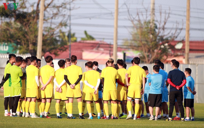 u23 viet nam bi "do tham" khi ren quan, hlv park khong hai long hinh 2