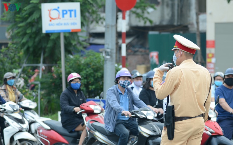 csgt "kho" tim ra nguoi vi pham nong do con giua dai dich covid-19 hinh 2