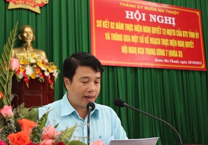 tan bi thu 7x cua dang uy khoi doanh nghiep trung uong la ai? hinh 4