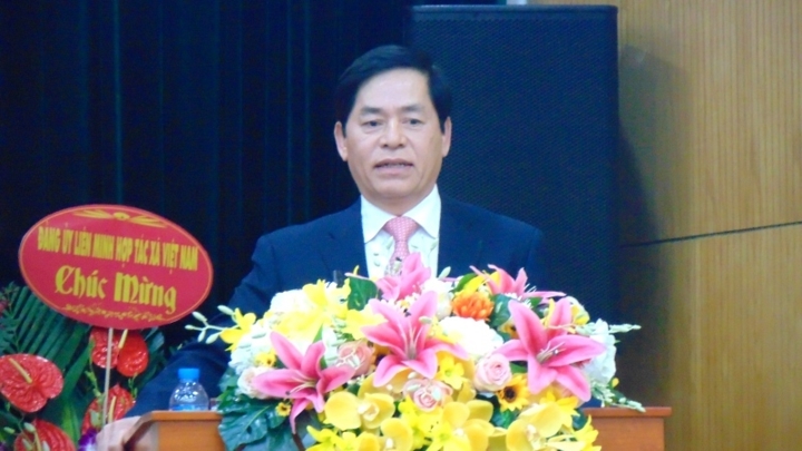 chan dung tan bi thu tinh uy tay ninh pham viet thanh hinh 8