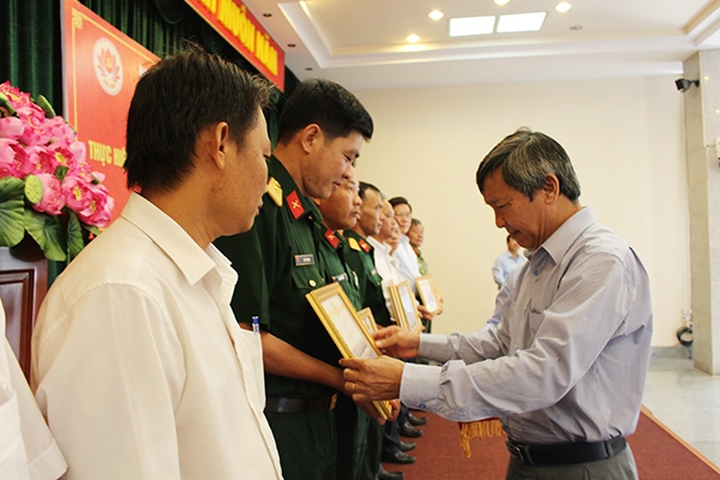 chan dung tan pho bi thu tinh uy dong nai hinh 4