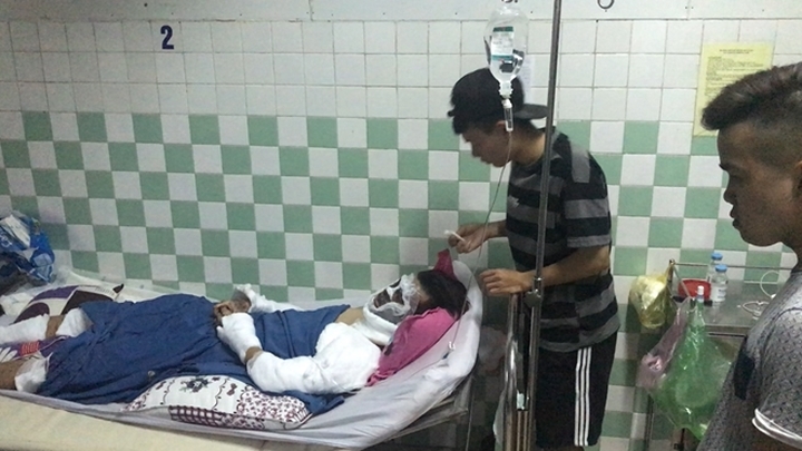 nghi can tat axit 2 viet kieu noi giong bac, goi dung ten nan nhan  hinh 3