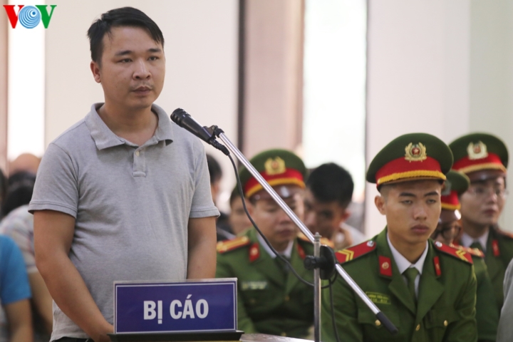 xu phuc tham vu danh bac nghin ty: bi cao phan sao nam xin vang mat hinh 10