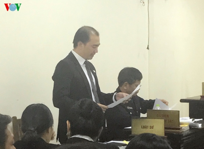 toan canh phien toa xu vu kien tranh chap tac quyen vo dien "ngay xua" hinh 4